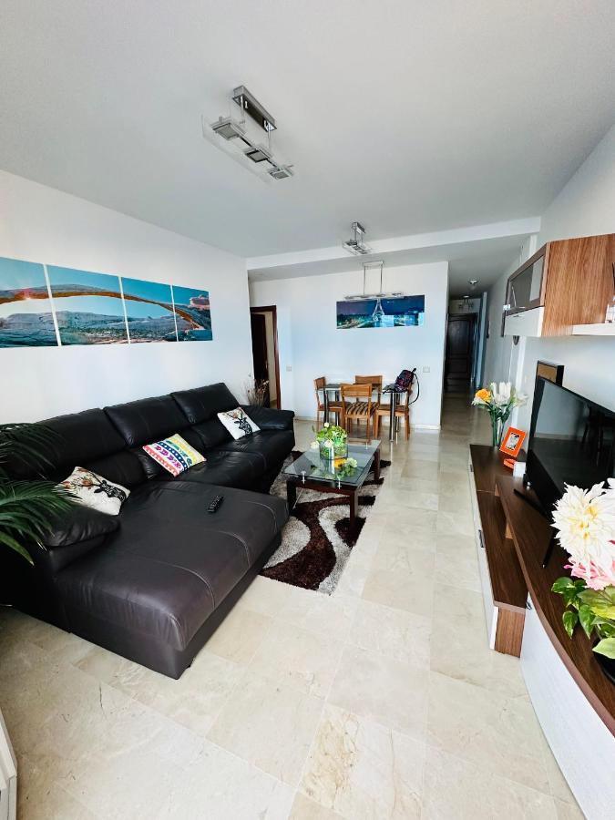 Elena Is A Comfortable And Well Located Flat Las Palmas Buitenkant foto