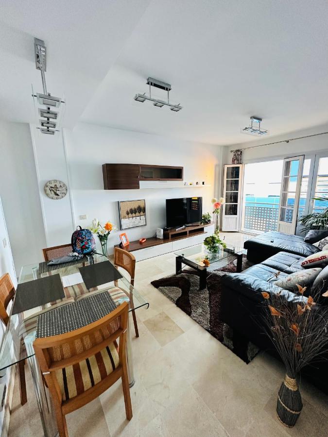 Elena Is A Comfortable And Well Located Flat Las Palmas Buitenkant foto