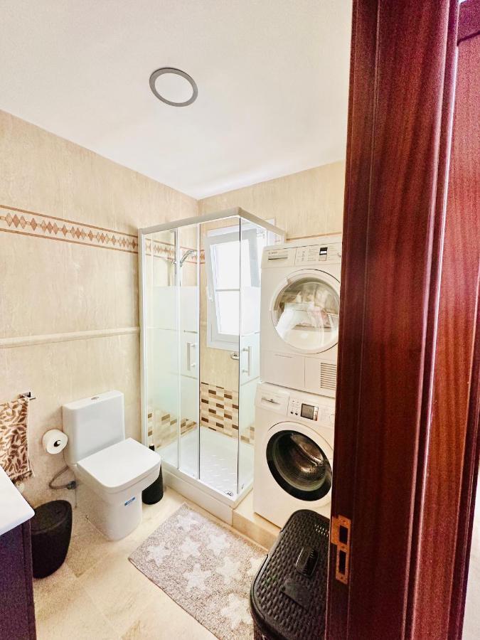 Elena Is A Comfortable And Well Located Flat Las Palmas Buitenkant foto